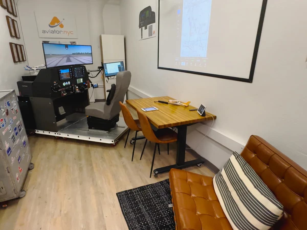 Aviator.NYC flight simulator training office in Manhattan with FAA-approved AATD simulator
