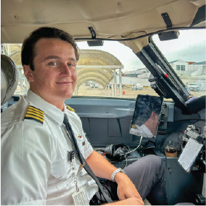 Charles Steward, ATP-rated Flight Instructor and DHC-8 Captain at Aviator.NYC
